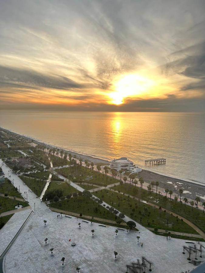 Студия С Потрясающим Видом На Море В Orbi Beach Tower Batumi Exterior photo