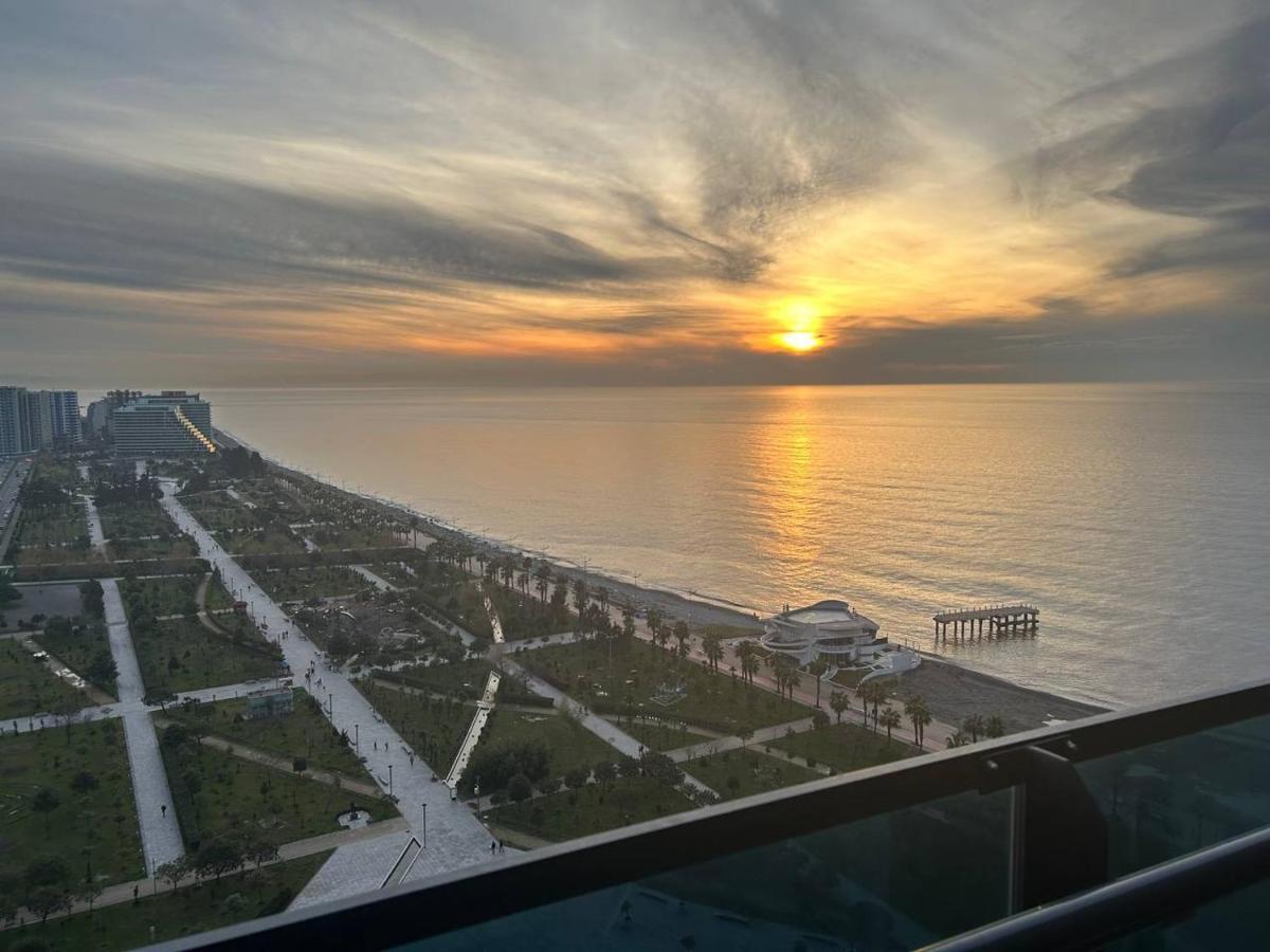 Студия С Потрясающим Видом На Море В Orbi Beach Tower Batumi Exterior photo